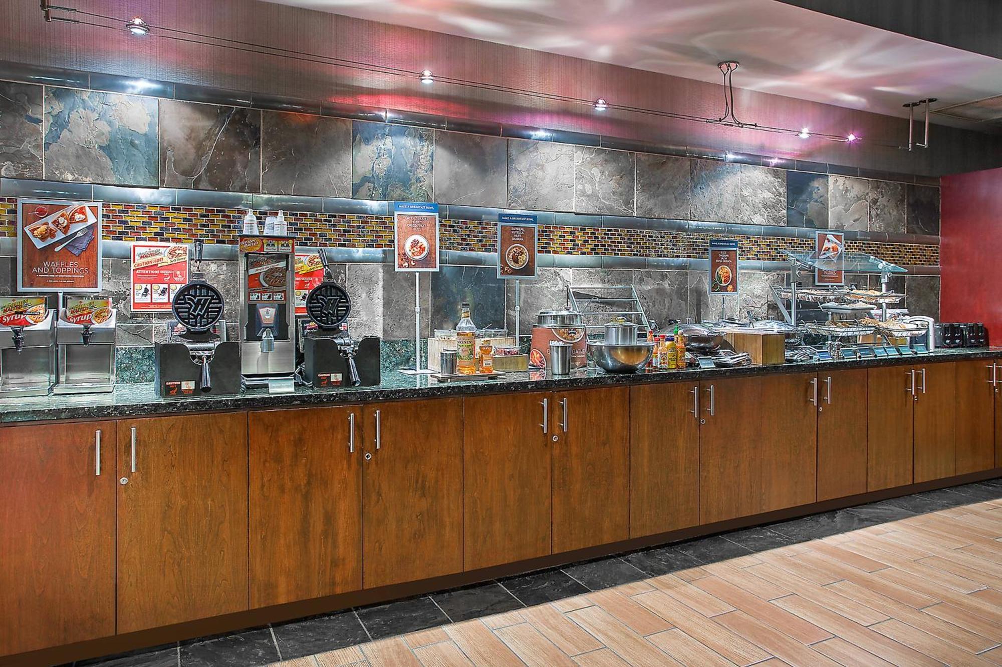 春季山丘套房鸽子谷酒店 外观 照片